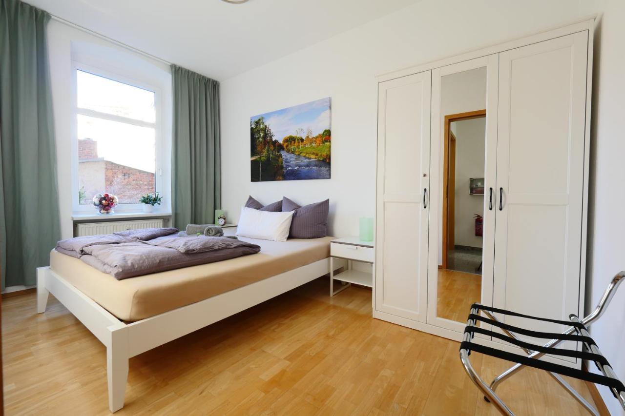 Wohnung Mit Blick Auf Die Zitadelle Petersberg - 3 Zimmer Erfurt Exterior photo