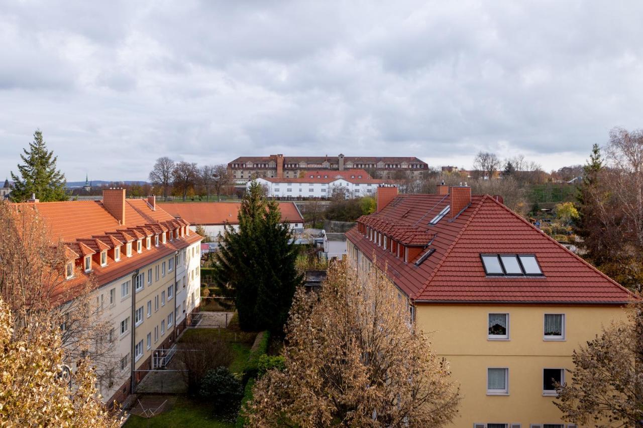Wohnung Mit Blick Auf Die Zitadelle Petersberg - 3 Zimmer Erfurt Exterior photo